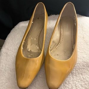 Adrienne Vittadini wedge patent leather pumps 10